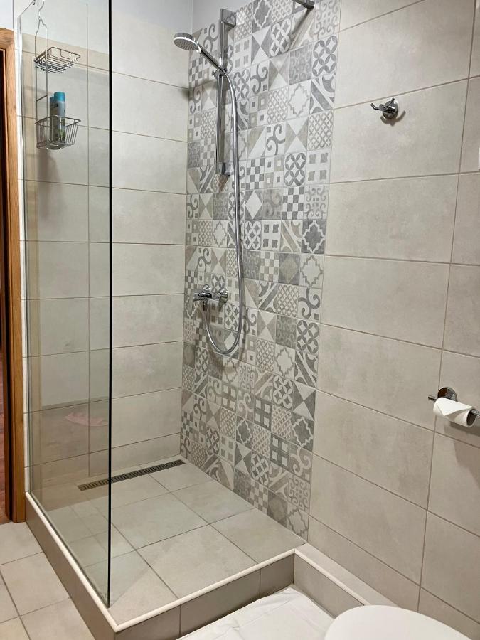 Petlov Salas Rooms Novi Sad Bagian luar foto